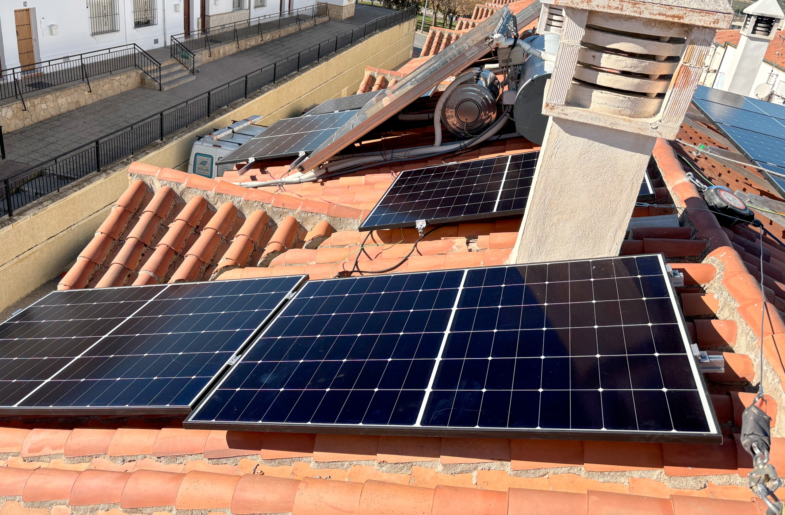 INSTALACIÓN PANELES EN ANTEQUERA (MÁLAGA)