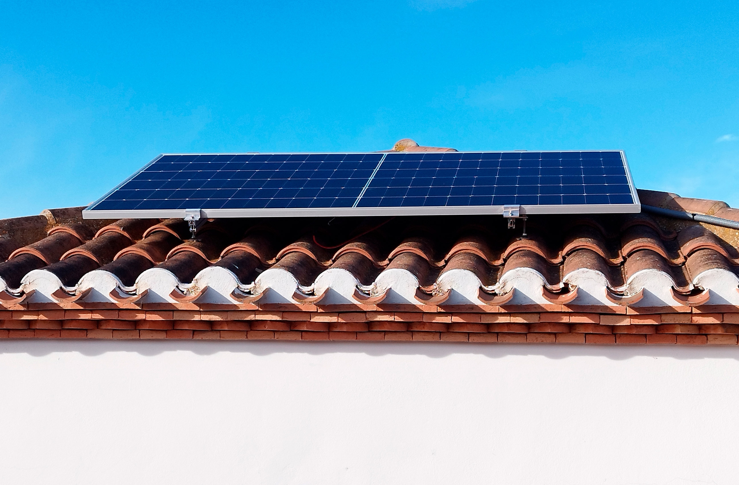 INSTALACIÓN PANELES EN EL CAÑUELO (CÓRDOBA)