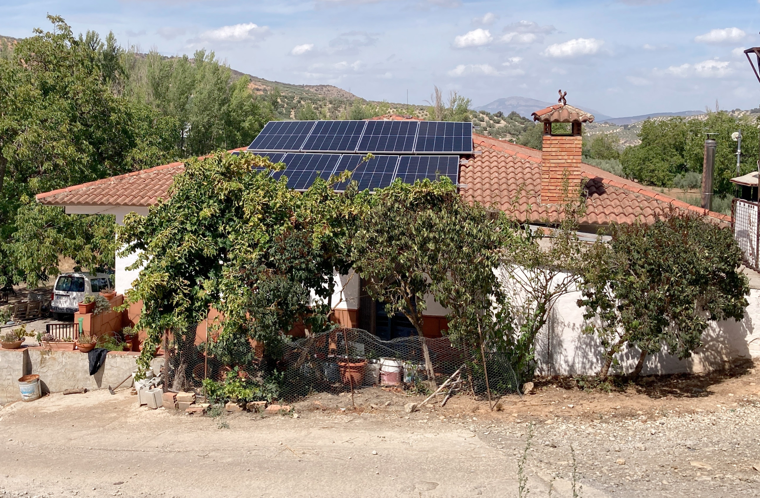 INSTALACIÓN PANELES EN LA FUENTE GRANDE (CÓRDOBA)